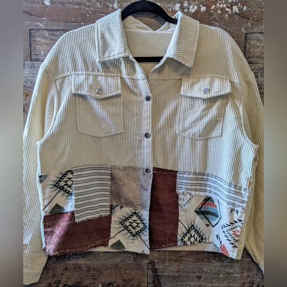 NWT Handcrafted Original Design Multi Aztec Patterned Soft Cordoroy Shacket - Picture 9 of 12